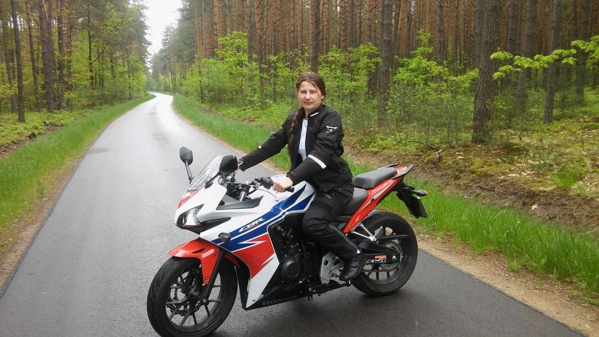 Wędkuje, uwielbia motocykle i piłkę nożną rozmowa z Anną Urbanik