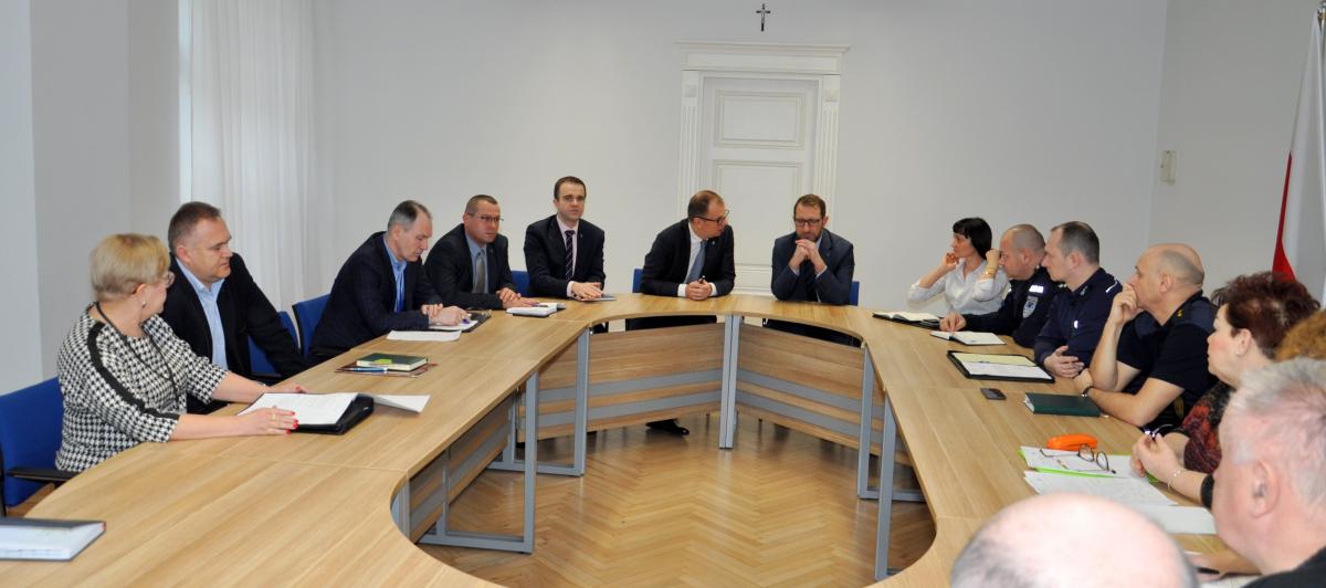 [tekst otwarty] Koronawirus puka do Polski. Pilnujmy higieny! Bez histerii