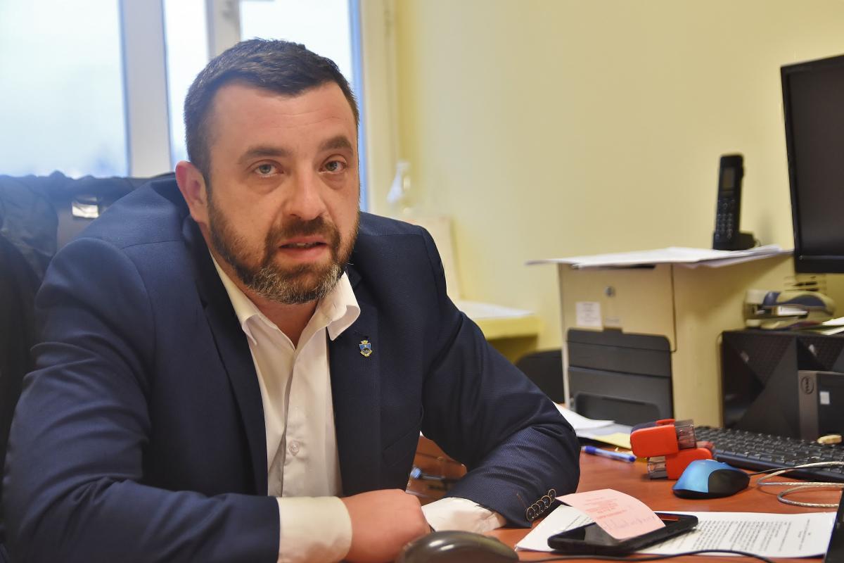 Segregacja staje się obowiązkowa