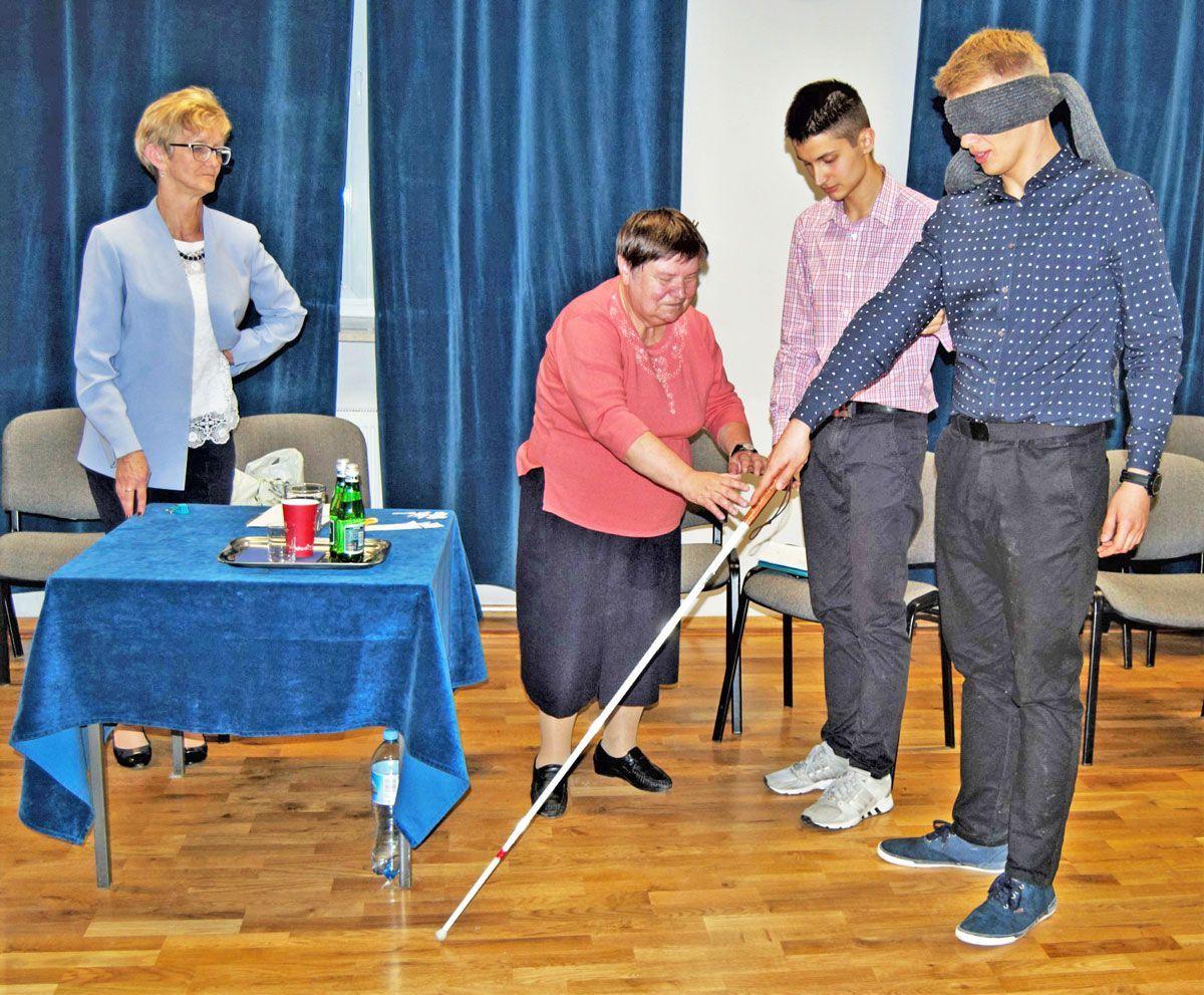 Nie bój się powiedzieć niewidomemu „do zobaczenia”