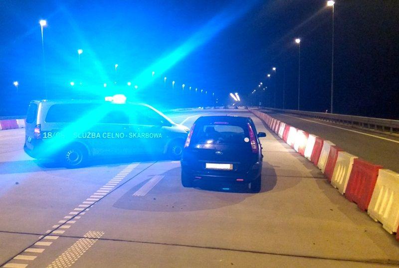 Autostradą pod prąd. Kierowca forda był pijany 