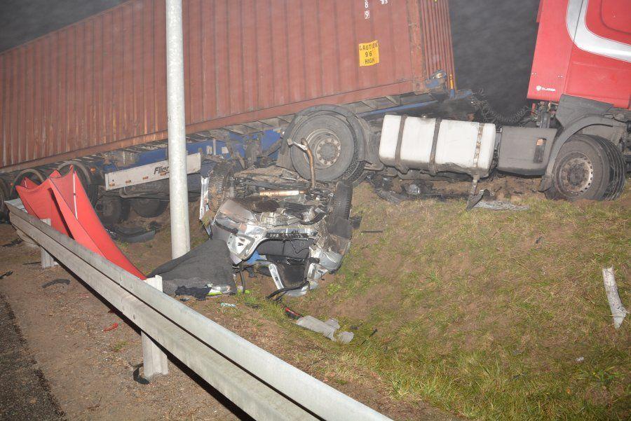 Kierowca scanii pod wpływem narkotyków. Doprowadził do tragedii [ZDJĘCIA]