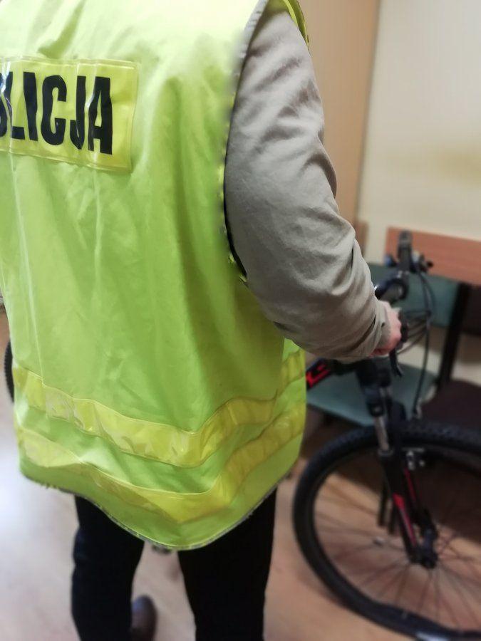 Ukradł rower, bo chciał dać nauczkę właścicielowi