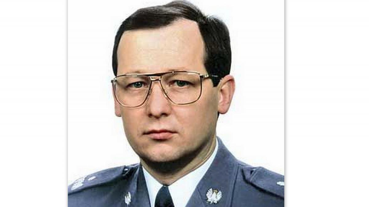 Czy Marek Papała spocznie na Powązkach?