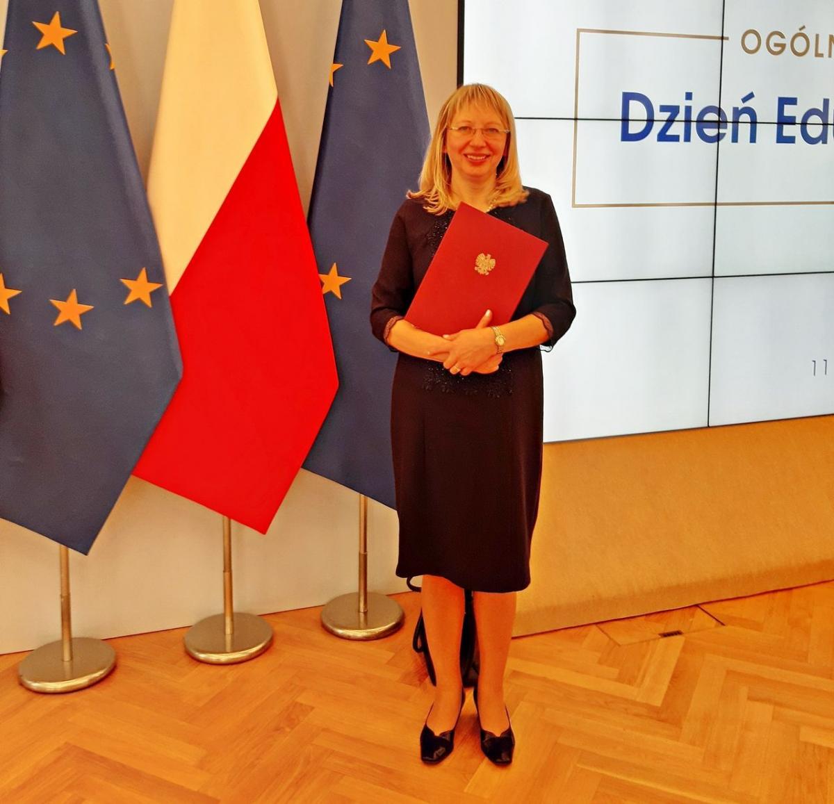 Elżbieta Dybek – profesor oświaty