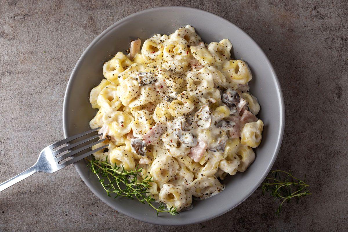 Sałatka z tortellini