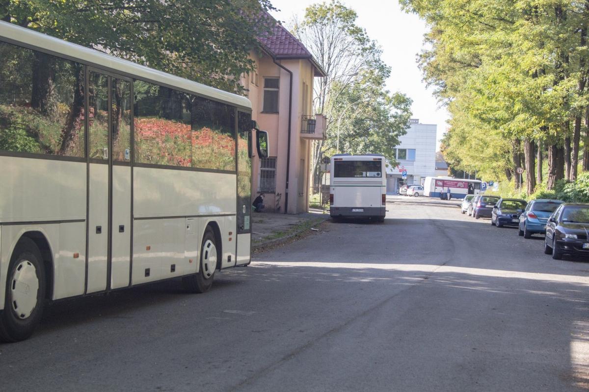 Centrum przesiadkowe na działce od PKP?