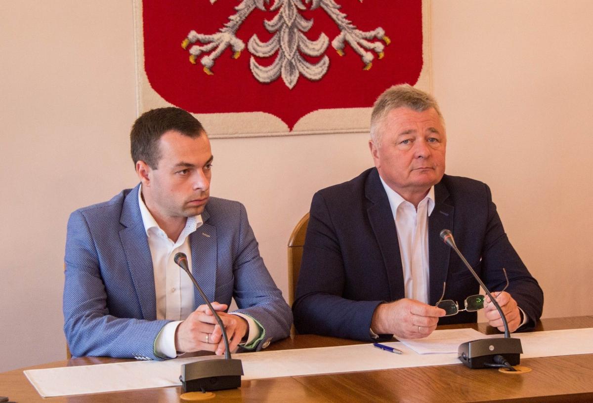 Katolik ma obowiązek iść na wybory, a kapłan ma unikać politycznej agitacji