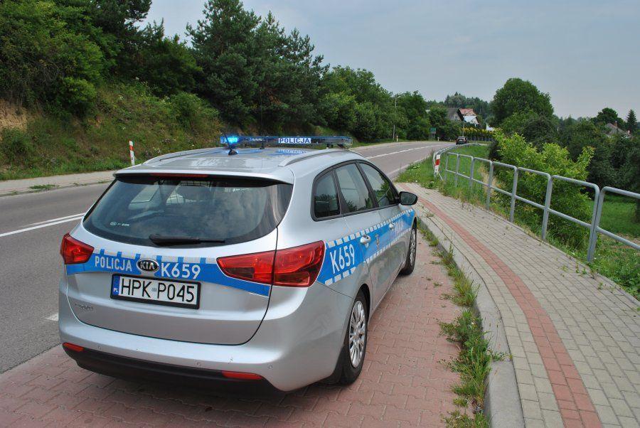 Przemyscy policjanci eskortowali chorego na serce