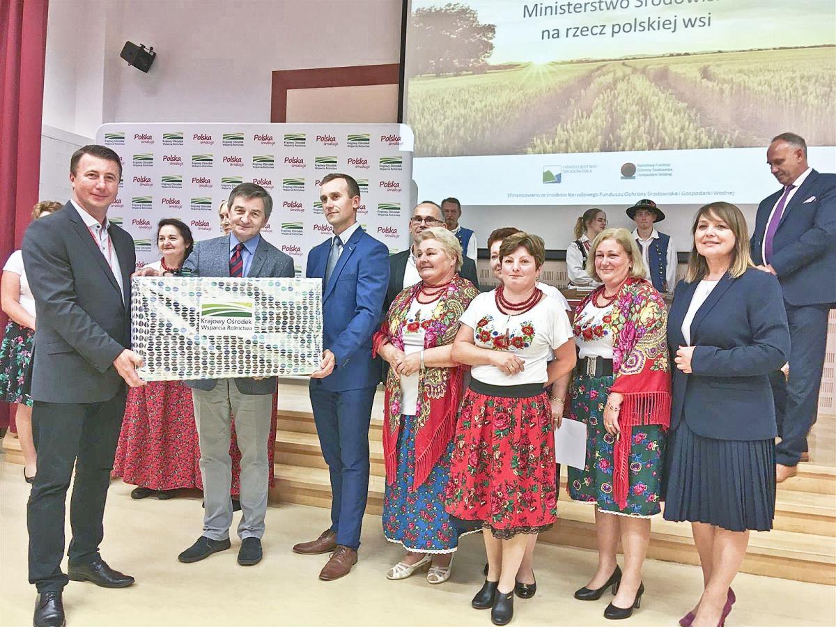 Słodkie Smaki Regionów. Wygrana Koła Gospodyń Wiejskich w Słonnem