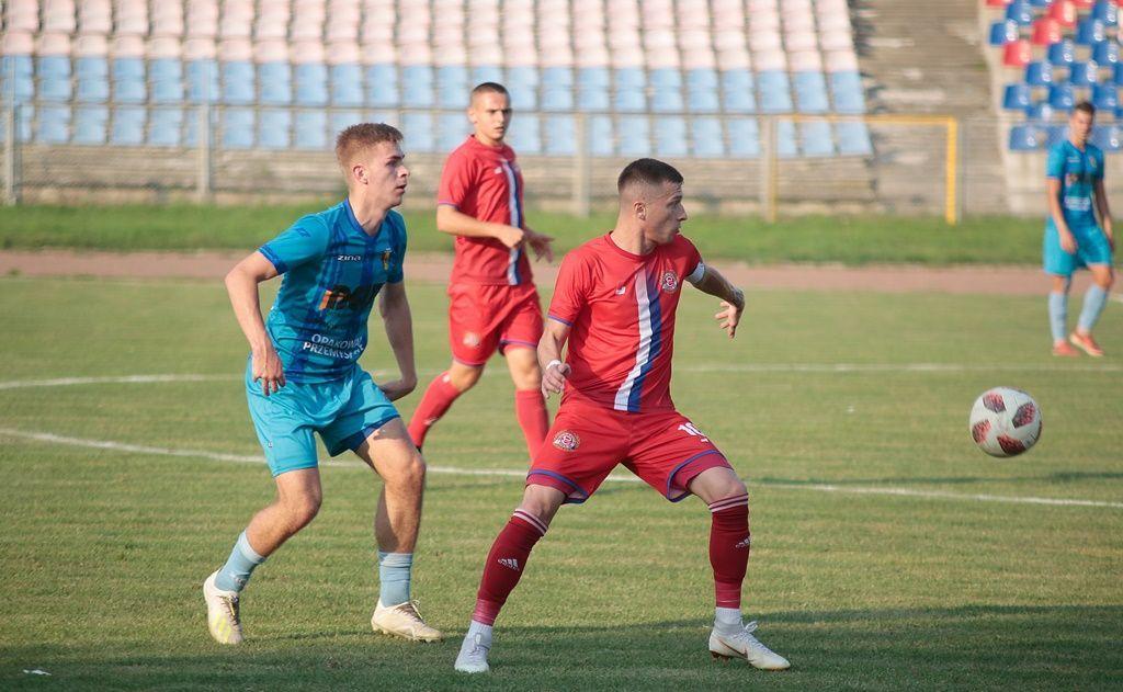 Szalony mecz w Rzeszowie. KS Wiązownica nie pękła. Zasłużona porażka Piasta. Drugi z rzędu hat-trick Pawła Piątka