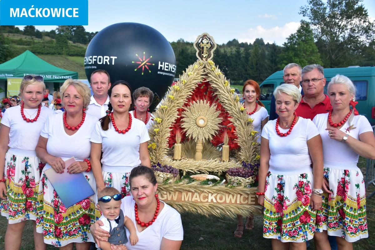 Festiwal ludowych kolorów na dożynkach powiatowych [ZDJĘCIA]