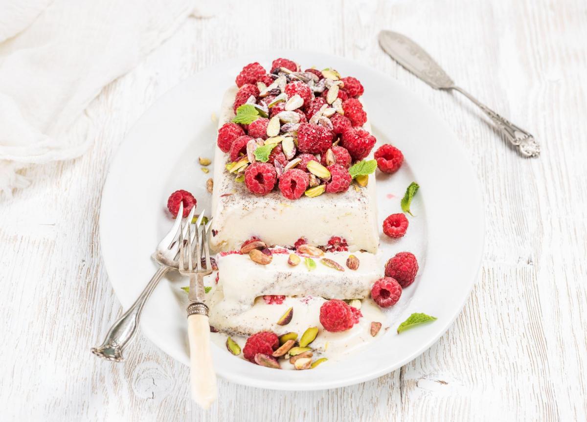 Malinowe semifreddo