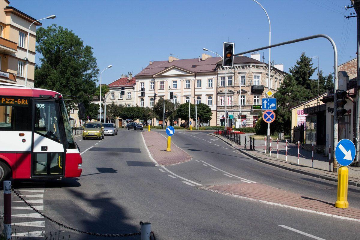 Inwestor ucina spekulacje – będą ronda, będzie kładka