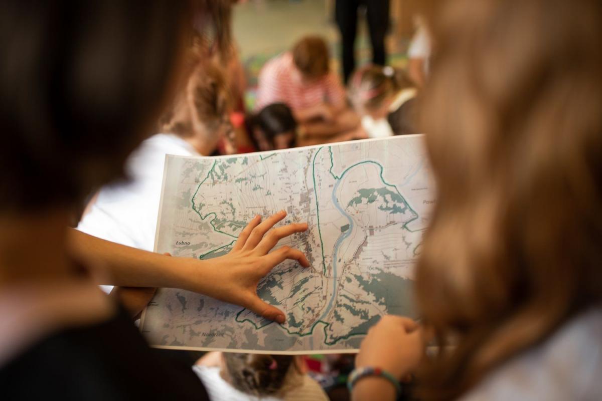 Performatywna mapa dzieciństwa w Dynowie