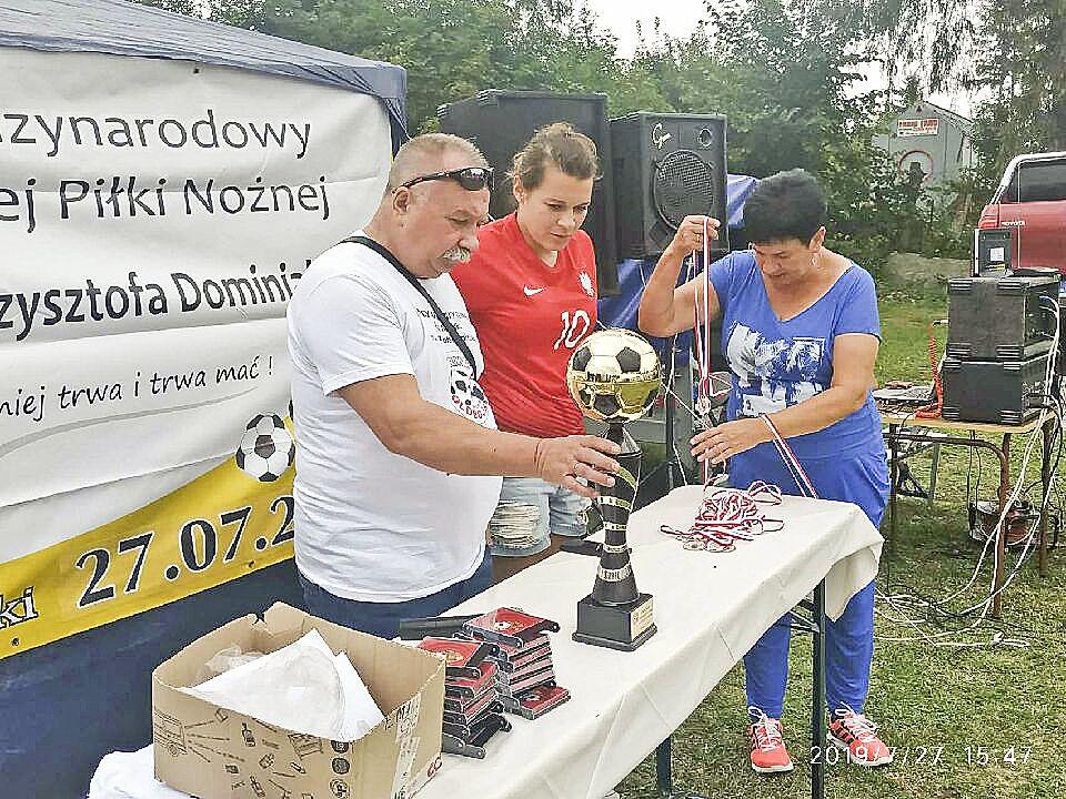 Rozgrywki z przyjaźnią w tle. III Międzynarodowy Turniej Piłkarski im. Krzysztofa Dominiaka [ZDJĘCIA]