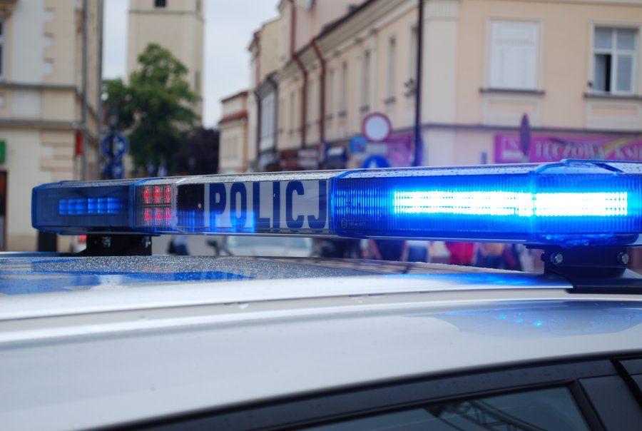 22-letnia przemyślanka kradła luksusowe perfumy 