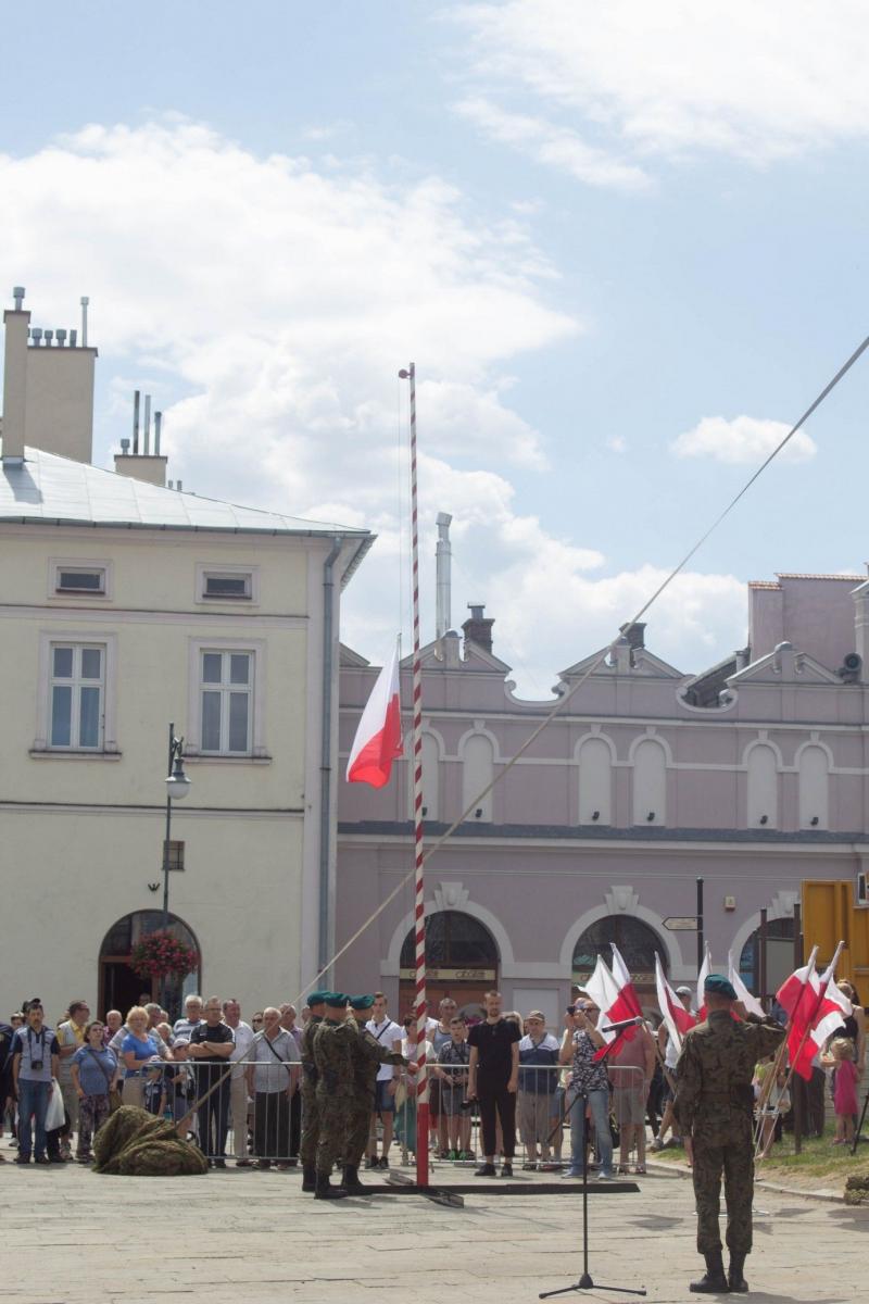 Przewodnik w dwóch formach