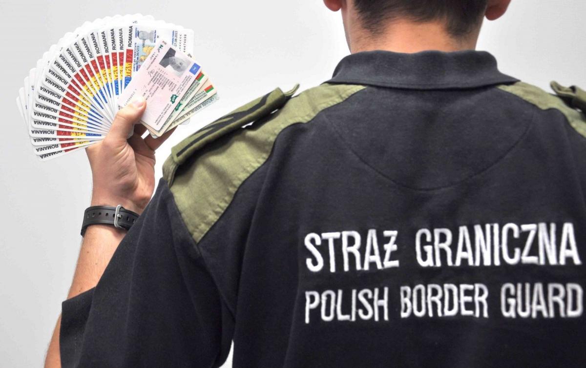 Podrobione dokumenty nie dotarły od odbiorców