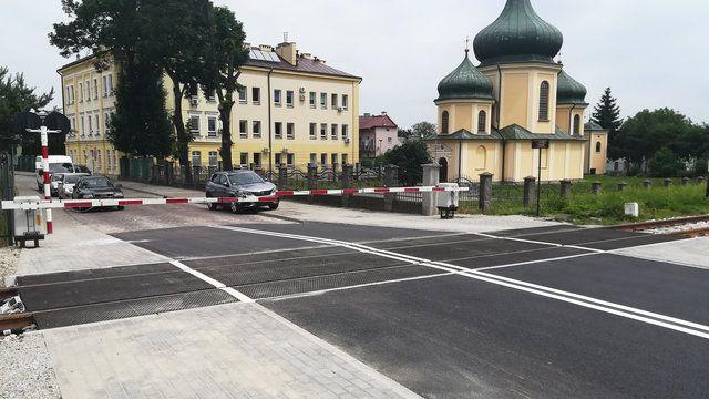 Bezpieczniej na przejazdach