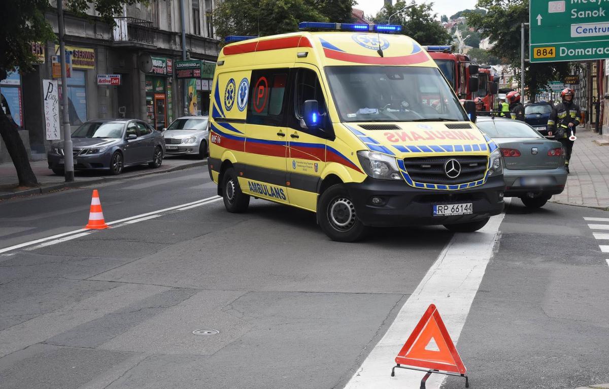 Potrącenie rowerzystki na 3 Maja [ZDJĘCIA]