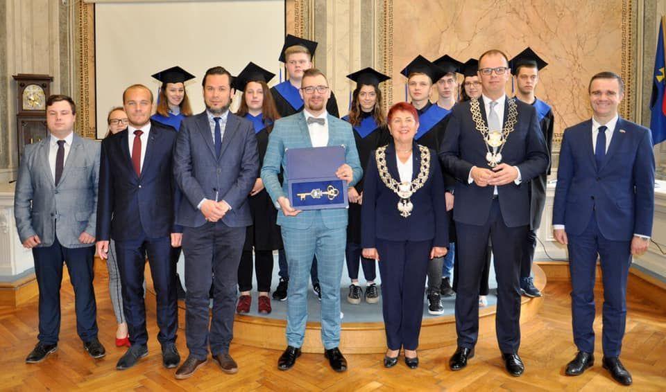 Studenci świętowali dwa dni