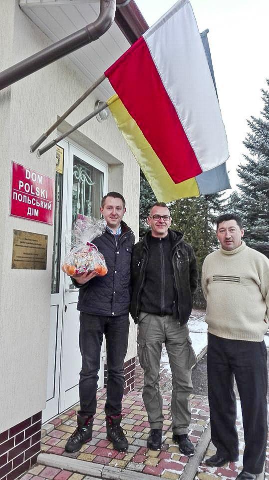 Zawiozą dary do Sambora