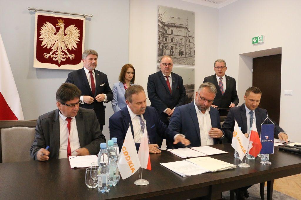 50 mln złotych na przebudowę drogi 