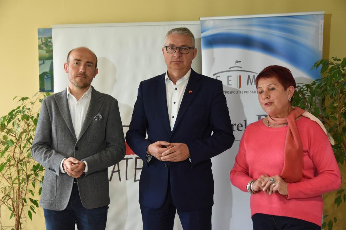 Politycy PO: – Nie wierzcie ludziom z PiS-u