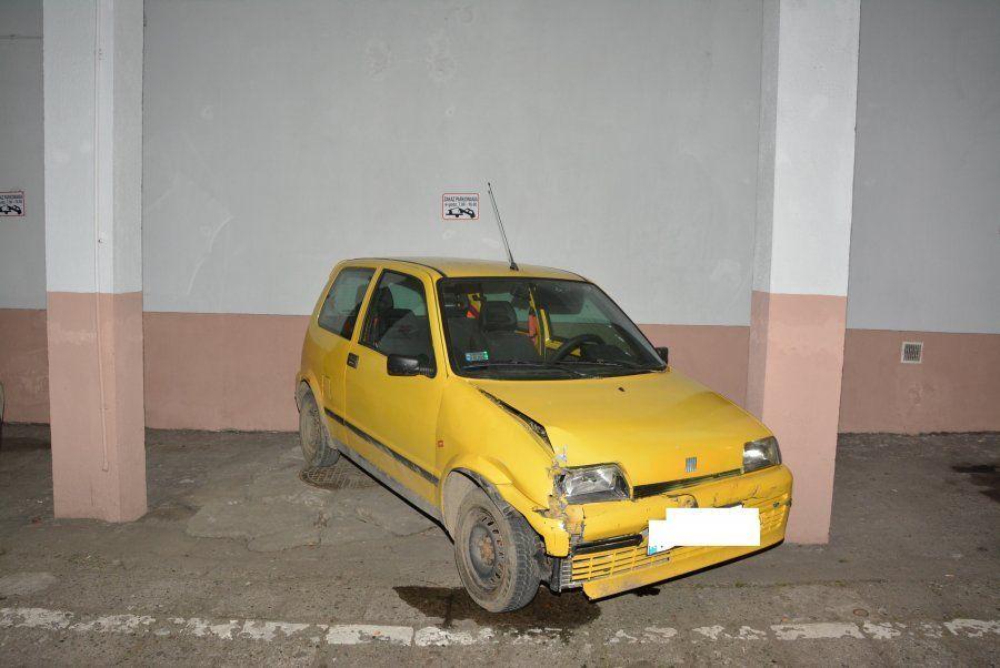 Na podwójnym gazie wjechał w bramę cerkwi