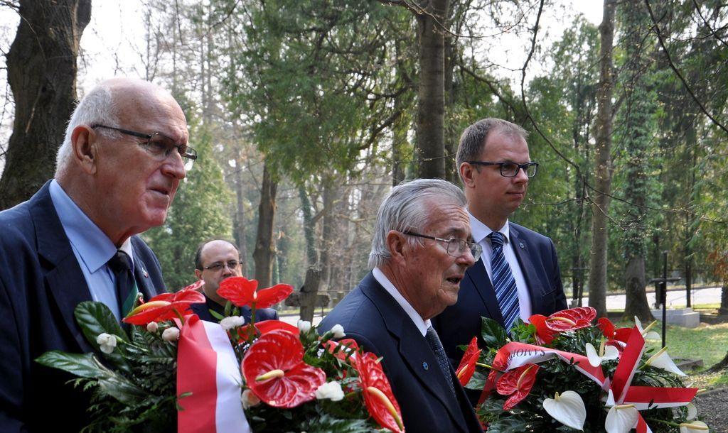 Austriacy nad Sanem. Przyjechali odwiedzić rodaków