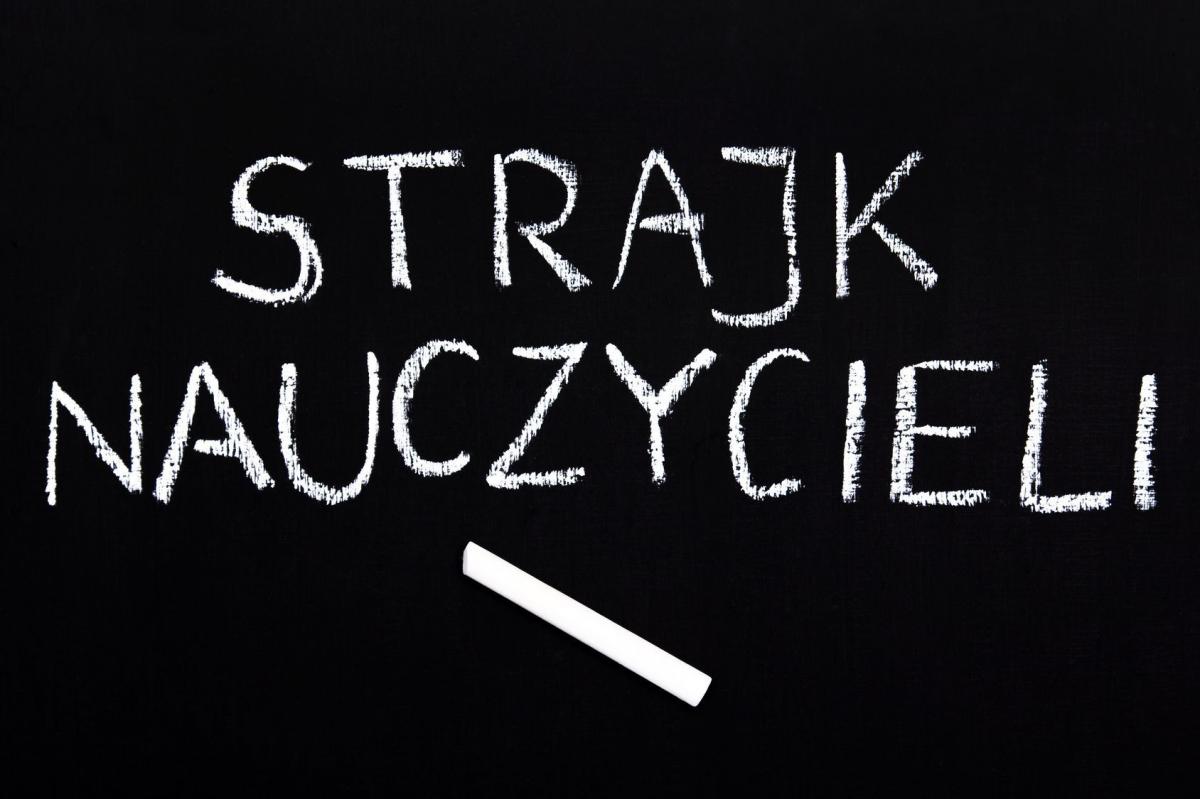 Rogacizna ważniejsza od nauczycieli?