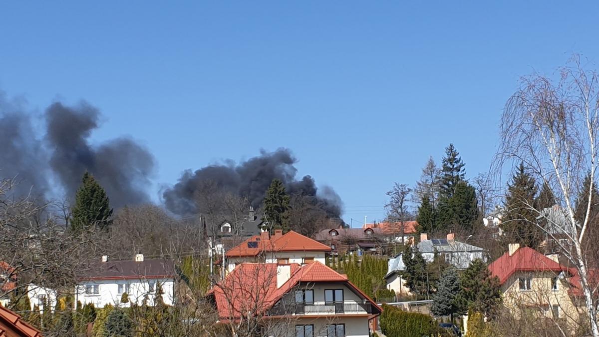 Pożar w gospodarstwie [ZDJĘCIA INTERNAUTY]