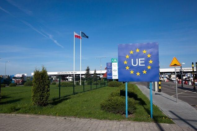 Kierowca audi Q7 zatankował i nie zapłacił. Twierdził, że zapomniał