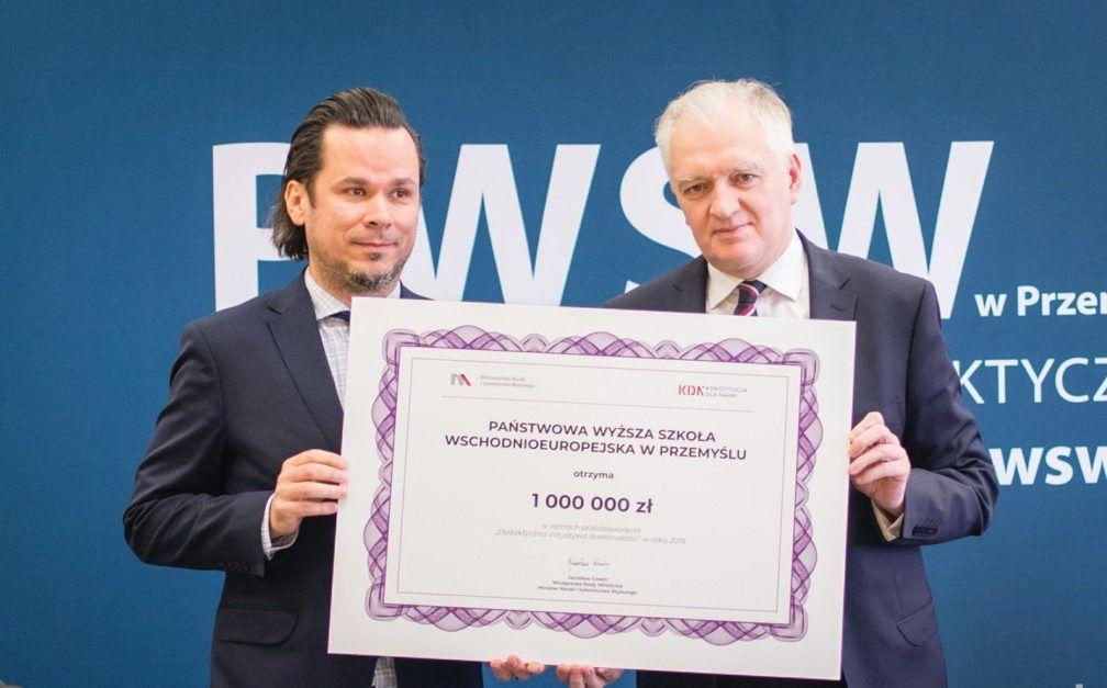 Milion dla przemyskiej uczelni. Przełoży się na realne korzyści dla studentów? 