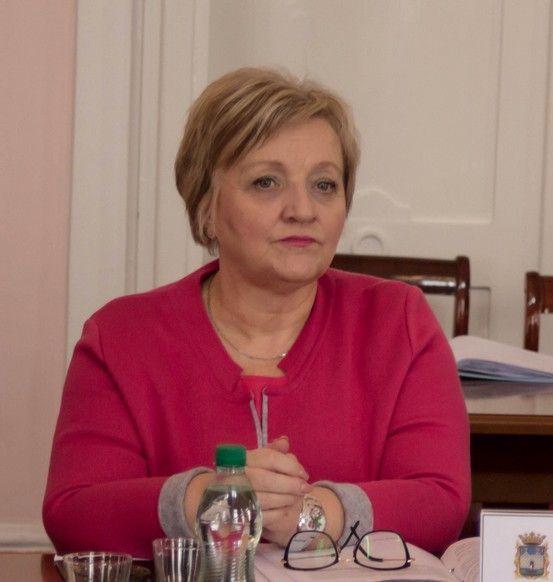 Radna chce wyjaśnień w sprawie opóźnień w wypłacie nauczycielskich pensji 