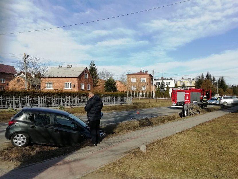 Wypadek w Wysokiej. Ucierpiała kierująca oplem [ZDJĘCIA]