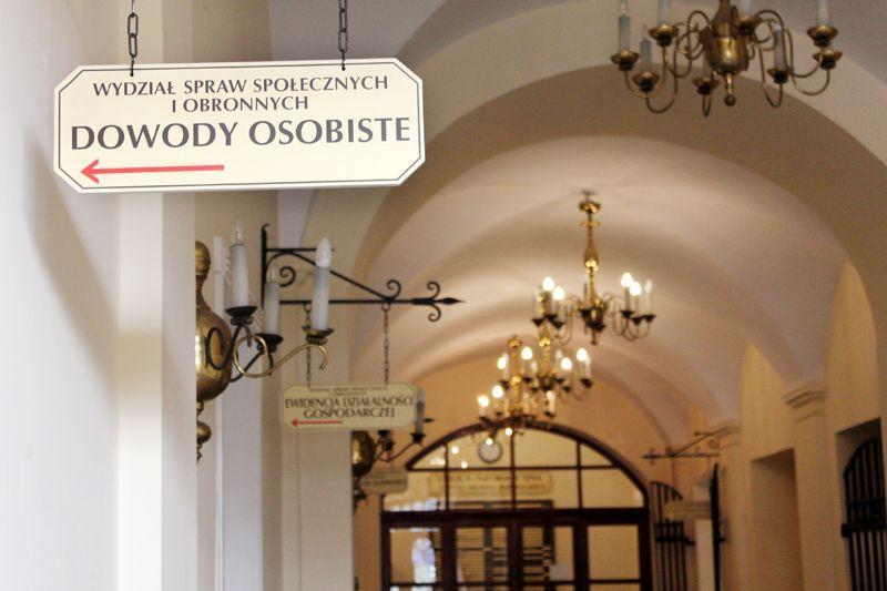 Uwaga, po południu już wniosku o dowód nie złożysz