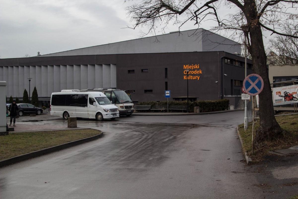 Czy MOK powinien ułatwiać życie przewoźnikom?
