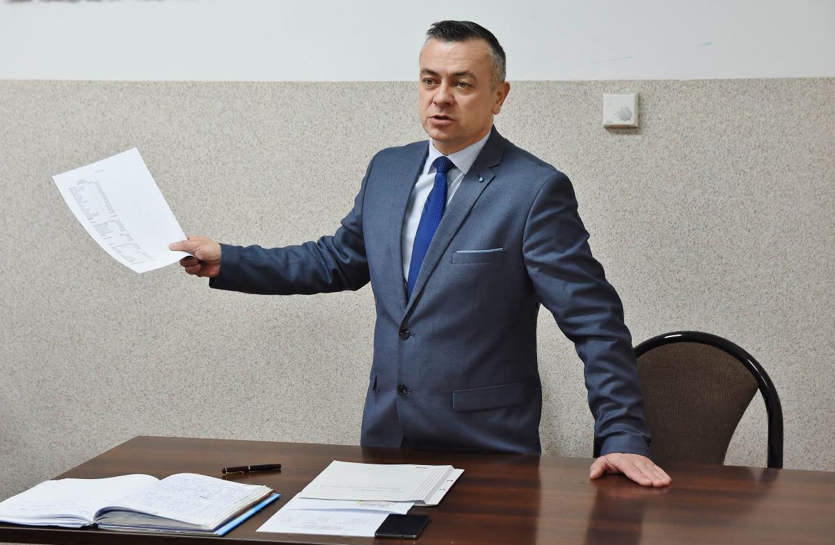 Władze zarządu OSP chcą zniszczyć wójta? Mocne słowa podczas sesji we Fredropolu