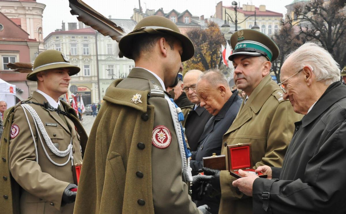 230 tys. zł na obchody 100-lecia odzyskania niepodległości. Mieszkańcy pytają: jakie?