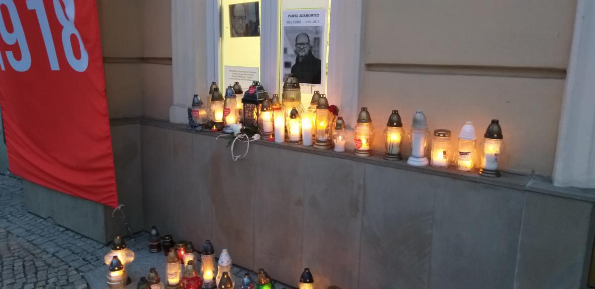 Szerzysz nienawiść? Możesz iść do więzienia! Koniec z anonimowością w sieci 