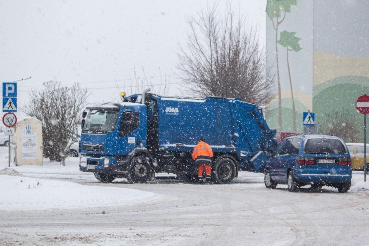 Czy miasto tonie w nie swoich śmieciach?
