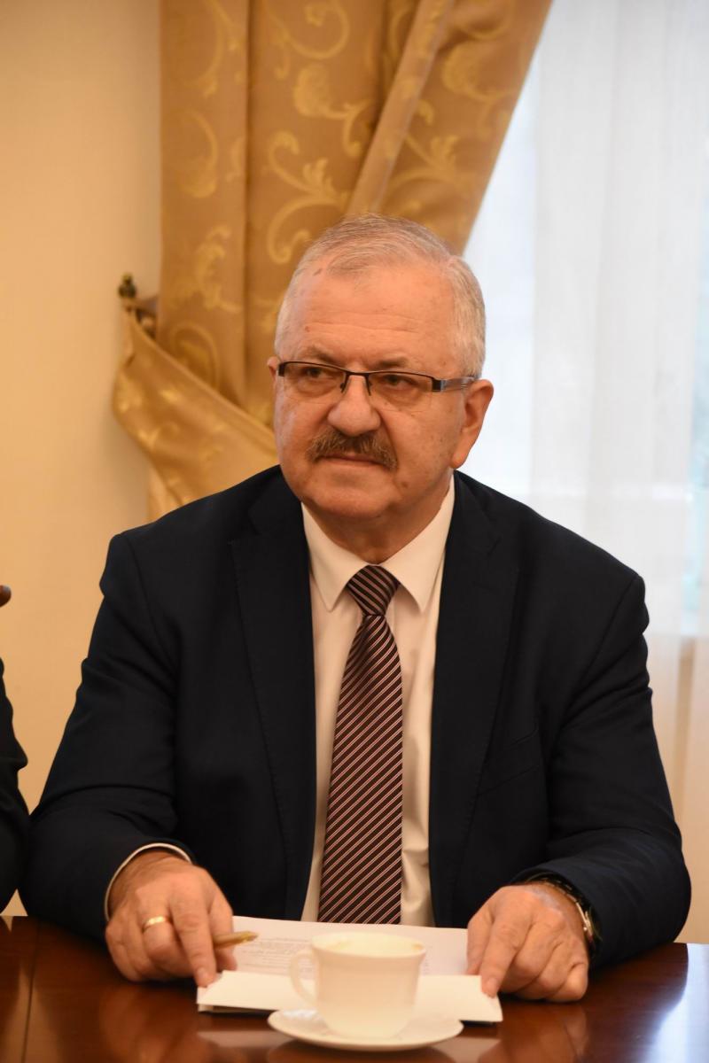 Był radnym przez miesiąc