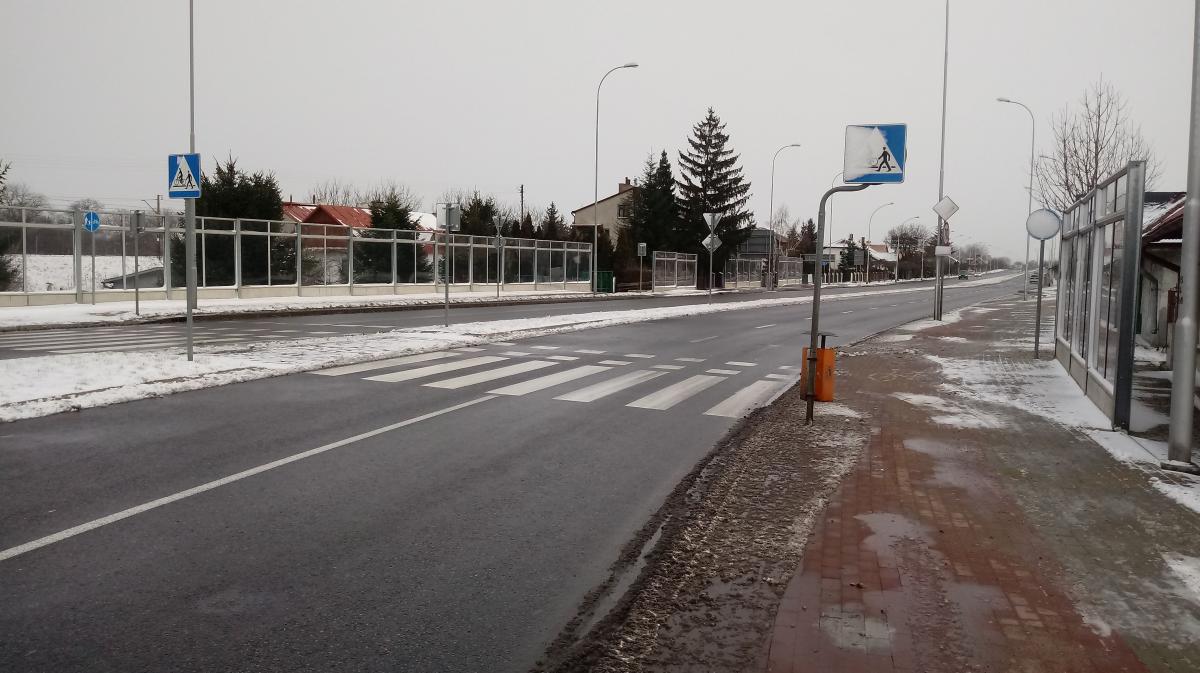 Ręce opadają. Ktoś zapomniał usunąć znak