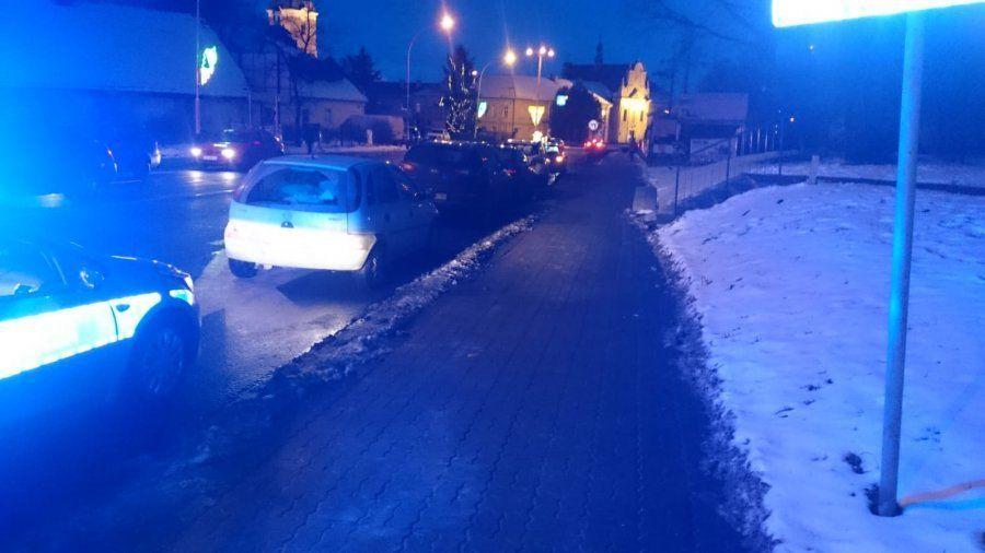 Zasłabł za kierownicą. Skutek: 6 uszkodzonych aut