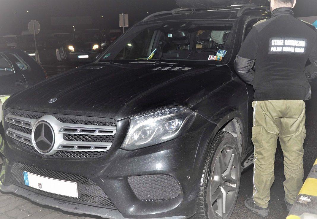 W Korczowej zatrzymano mercedesa za 350 tys.