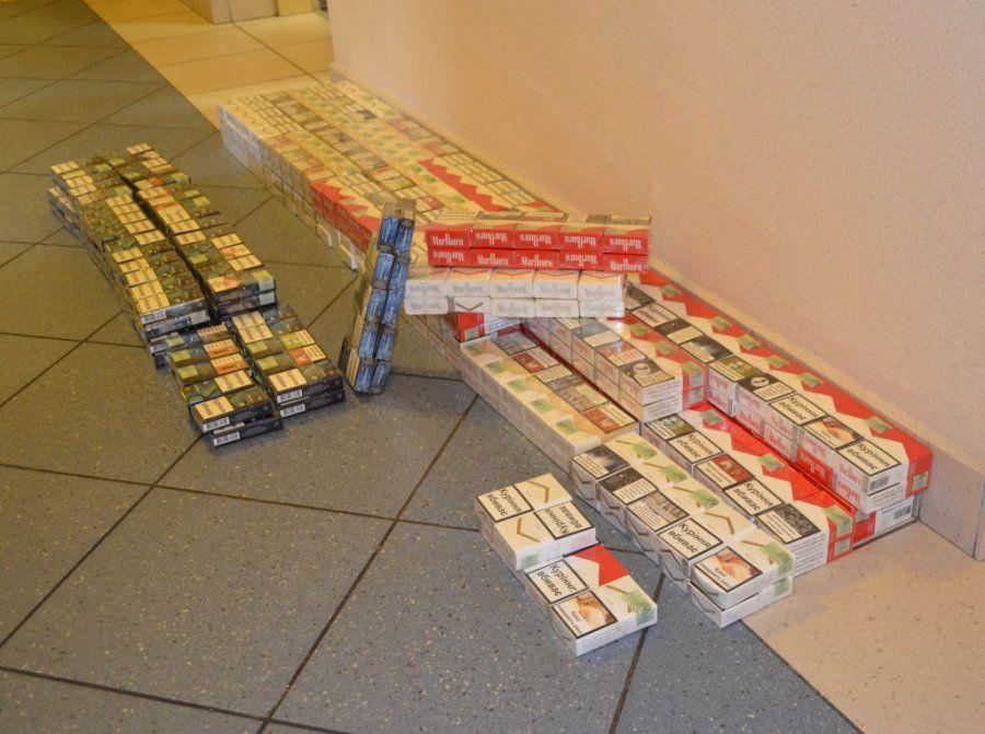 506 paczek papierosów bez akcyzy na terenie posesji 