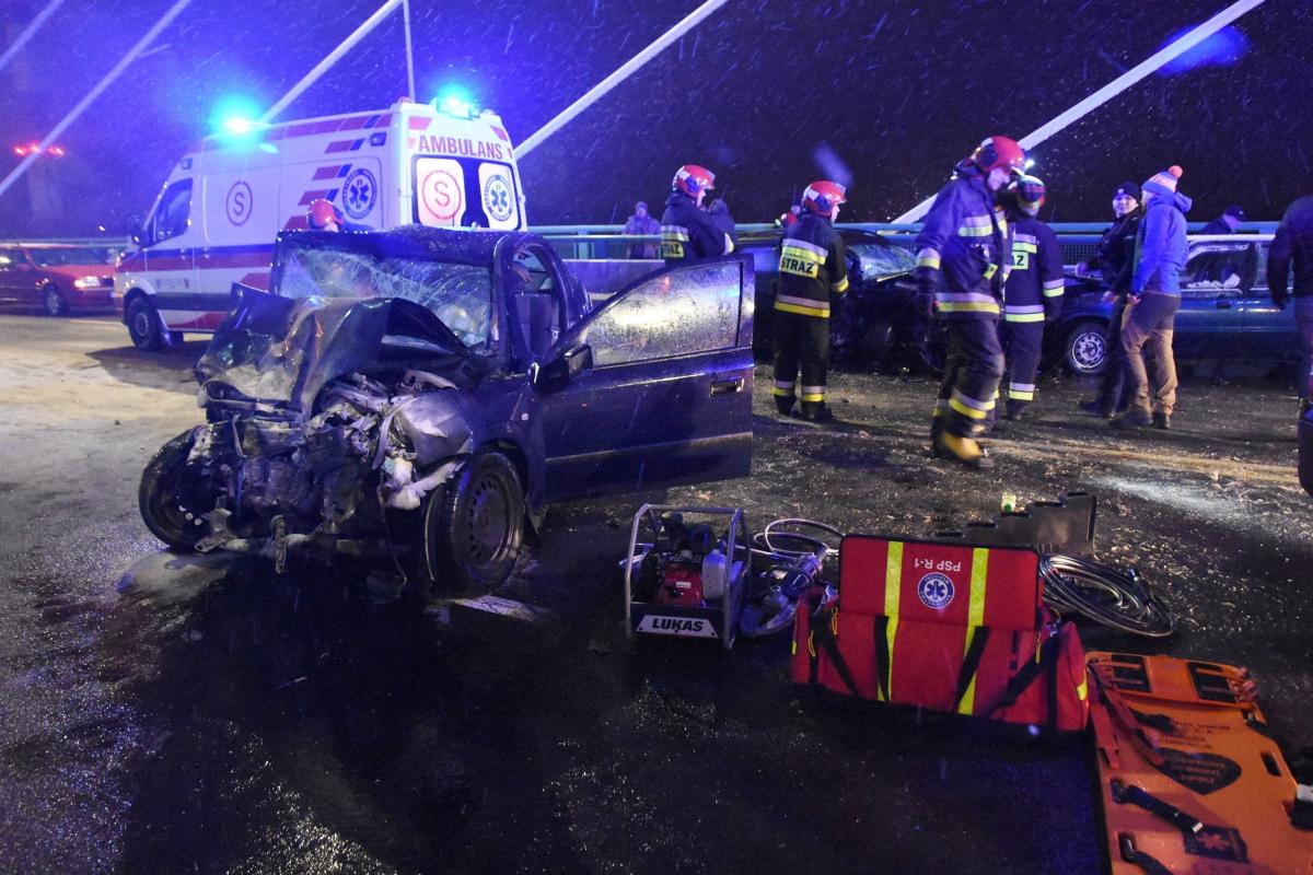 Groźny wypadek. Obwodnica Przemyśla zablokowana [ZDJĘCIA, AKTUALIZACJA]
