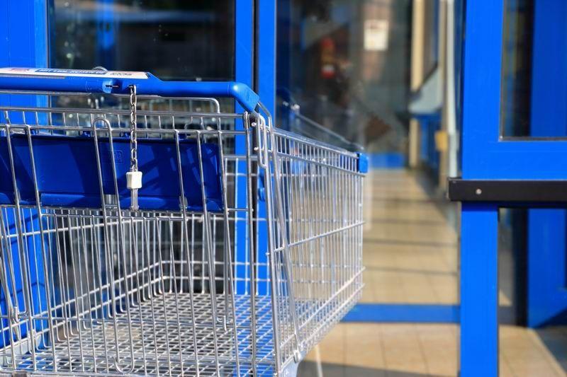 Zaatakował małżeństwo na sklepowym parkingu 